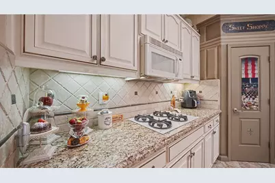 444 California Street, Escalon, CA 95320 - Photo 14