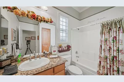 444 California Street, Escalon, CA 95320 - Photo 22