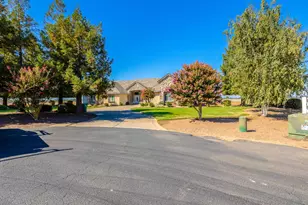 16551 N Manor Ln, Lodi, CA 95240 - Photo 4