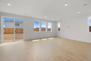 13035 Knightsbrook Ave, Rancho Cordova, CA 95742 - Photo 8
