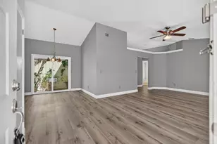 7485 Spicewood Dr, Sacramento, CA 95831 - Photo 4