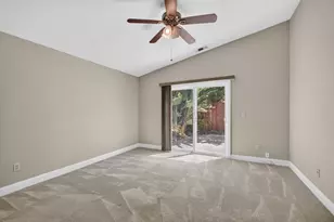 7485 Spicewood Dr, Sacramento, CA 95831 - Photo 36
