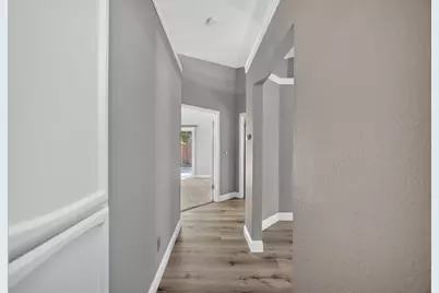 7485 Spicewood Drive, Sacramento, CA 95831 - Photo 34