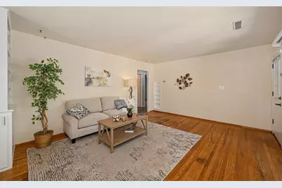 4624 McDonald Drive, Sacramento, CA 95821 - Photo 4