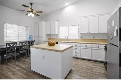 2096 Betsy Ross Court, Atwater, CA 95301 - Photo 6