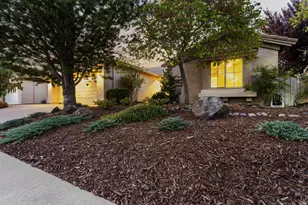 2048 Fallen Leaf Ln, Lincoln, CA 95648 - Photo 2