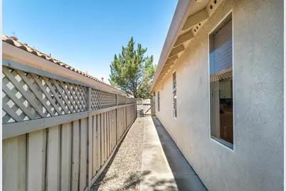 7764 Timberrose Way, Roseville, CA 95747 - Photo 32