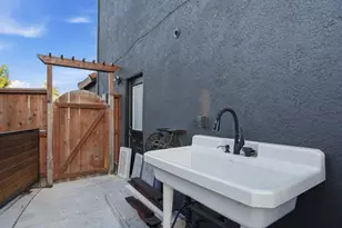 806 Ahern Ct, Turlock, CA 95382 - Photo 30