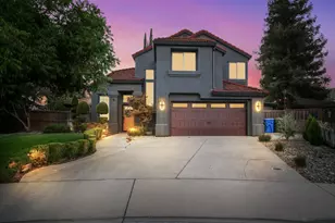 806 Ahern Ct, Turlock, CA 95382 - Photo 2
