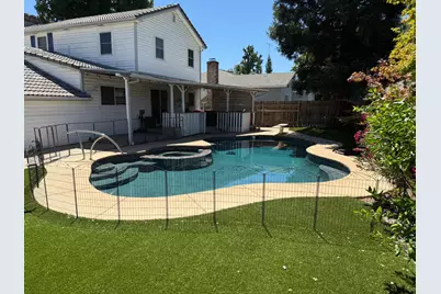 9500 Batey Avenue, Elk Grove, CA 95624 - Photo 24