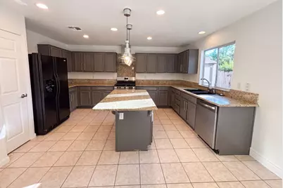 2152 Arnold Drive, Rocklin, CA 95765 - Photo 2