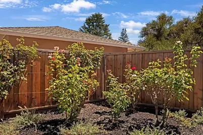 12425 Woodside Drive, Saratoga, CA 95070 - Photo 34