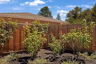 12425 Woodside Dr, Saratoga, CA 95070 - Photo 34