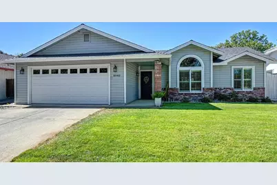 8940 Oakmore Way, Orangevale, CA 95662 - Photo 2