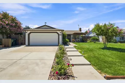 1462 W 4th Street, Ripon, CA 95366 - Photo 2
