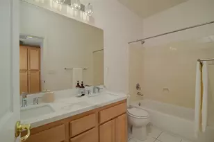 9465 Triathlon Ln, Elk Grove, CA 95758 - Photo 32