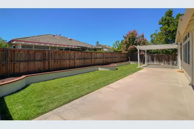 9465 Triathlon Lane, Elk Grove, CA 95758 - Photo 38