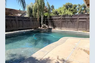 2412 Snyder Avenue, Modesto, CA 95356 - Photo 10