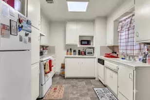 4020 Inyo Ave, Sacramento, CA 95820 - Photo 8