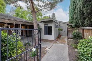 3555 Appleton Way, Stockton, CA 95219 - Photo 4