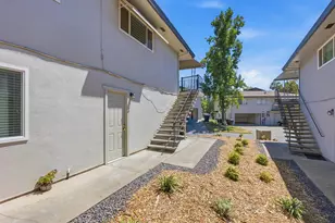 237 Breuner Dr, Roseville, CA 95678 - Photo 4