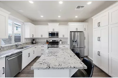 5017 Whirlabout Street, Roseville, CA 95747 - Photo 10
