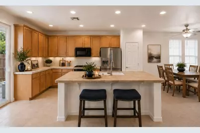 1905 Mammoth Way, Sacramento, CA 95834 - Photo 2