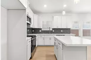 4426 Sundari Ave, Olivehurst, CA 95961 - Photo 12