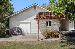 4900 California Ave, Oakdale, CA 95361 - Photo 48