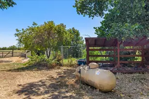 4900 California Ave, Oakdale, CA 95361 - Photo 54