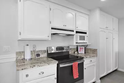 4900 California Avenue, Oakdale, CA 95361 - Photo 20