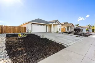 4432 Sundari Ave, Olivehurst, CA 95961 - Photo 2
