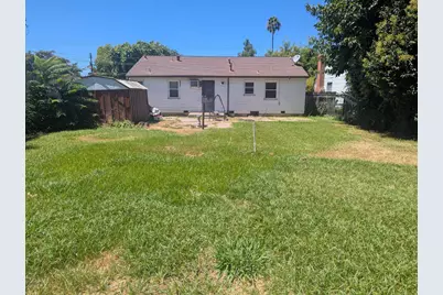 2340 Erickson Street, Sacramento, CA 95815 - Photo 12
