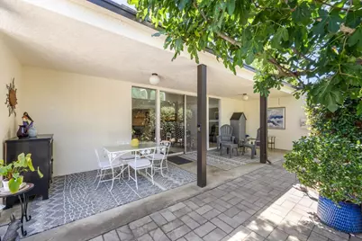 1164 Silver Lake Drive, Sacramento, CA 95831 - Photo 34