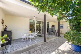 1164 Silver Lake Dr, Sacramento, CA 95831 - Photo 34