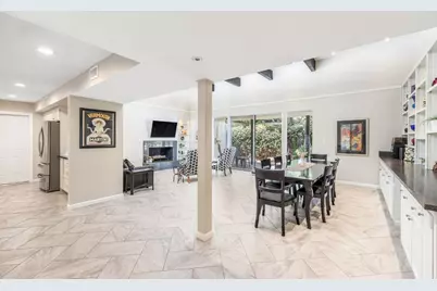 1164 E Silver Lake Drive, Sacramento, CA 95831 - Photo 36