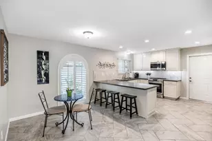 1164 Silver Lake Dr, Sacramento, CA 95831 - Photo 4