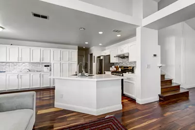 10096 Teddington Way, Elk Grove, CA 95624 - Photo 12