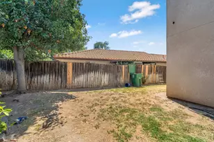 103 Countess Ln, Madera, CA 93637 - Photo 28
