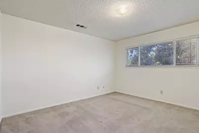 3002 Hillview Avenue, Stockton, CA 95207 - Photo 28