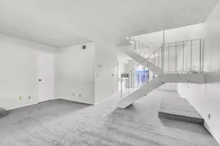 4030 Knoll Top Ct, Carmichael, CA 95608 - Photo 6