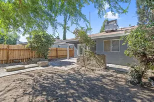 5451 W Santa Ana Ave, Fresno, CA 93722 - Photo 36