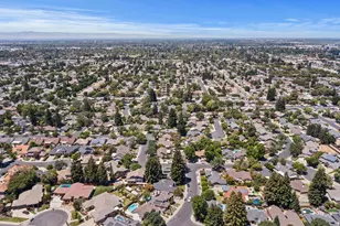 1900 Lakeshore Dr, Modesto, CA 95355 - Photo 54