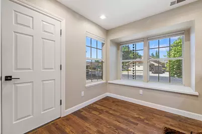 1900 Lakeshore Drive, Modesto, CA 95355 - Photo 24