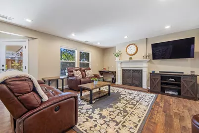 1900 Lakeshore Drive, Modesto, CA 95355 - Photo 26
