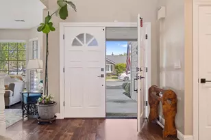 1900 Lakeshore Dr, Modesto, CA 95355 - Photo 6