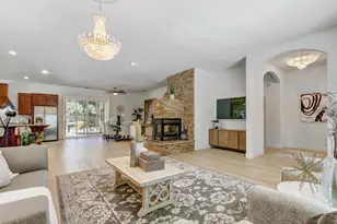 5694 Rolling Oak Dr, Sacramento, CA 95841 - Photo 12