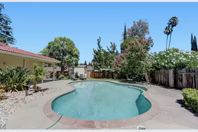 5694 Rolling Oak Dr., Sacramento, CA 95841 - Photo 56