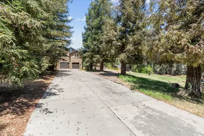 35303 Bonadelle Avenue, Madera, CA 93636 - Photo 32