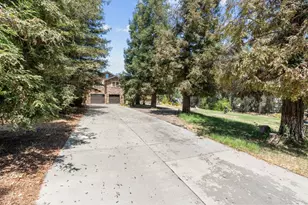 35303 Bonadelle Ave, Madera, CA 93636 - Photo 32